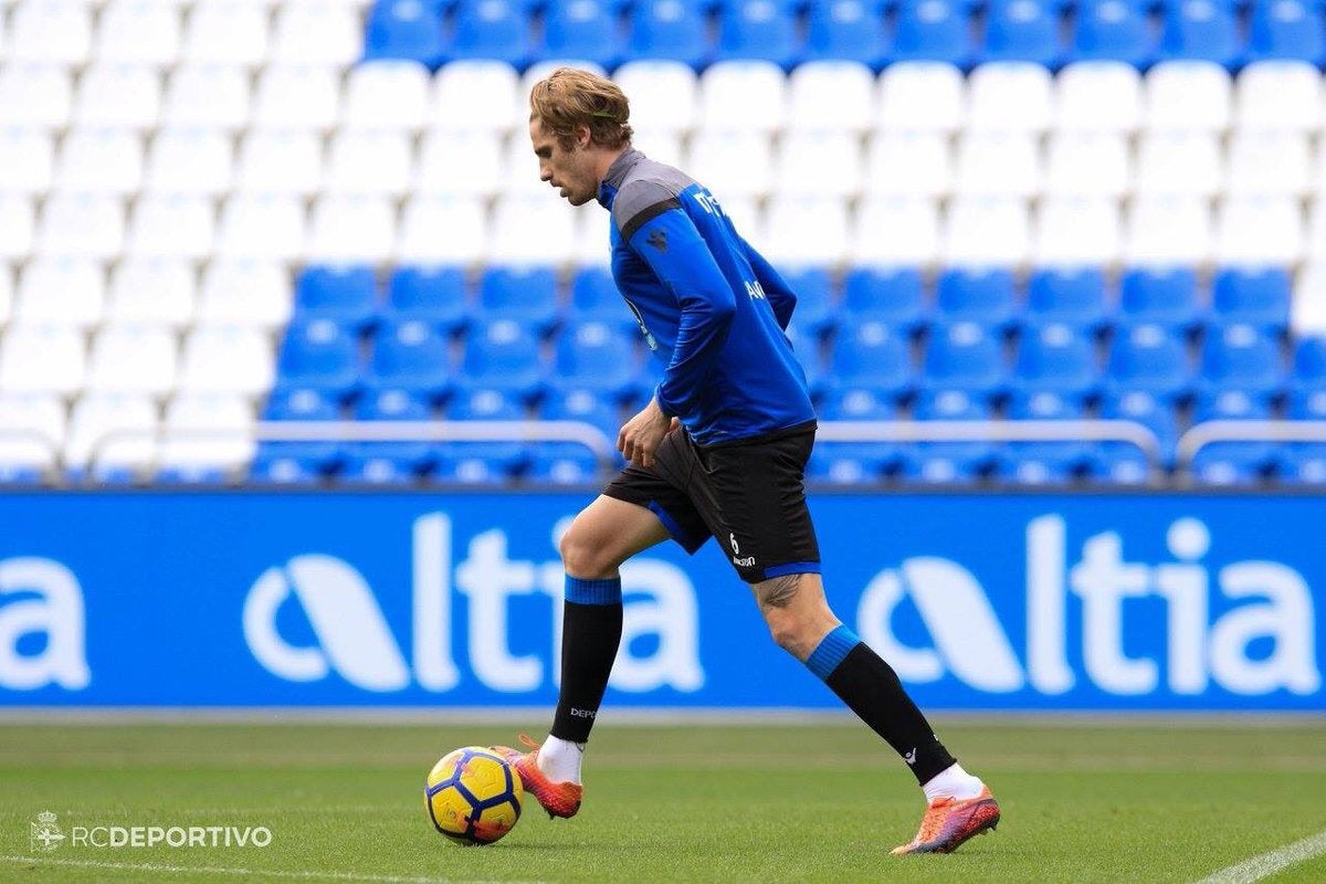 Esperando la Junta del Deportivo, mientras que la Junta de Altia reparte más de dos millones de euros de beneficios Esperando la Junta del Deportivo, mientras que la Junta de Altia reparte más de dos millones de euros de beneficios