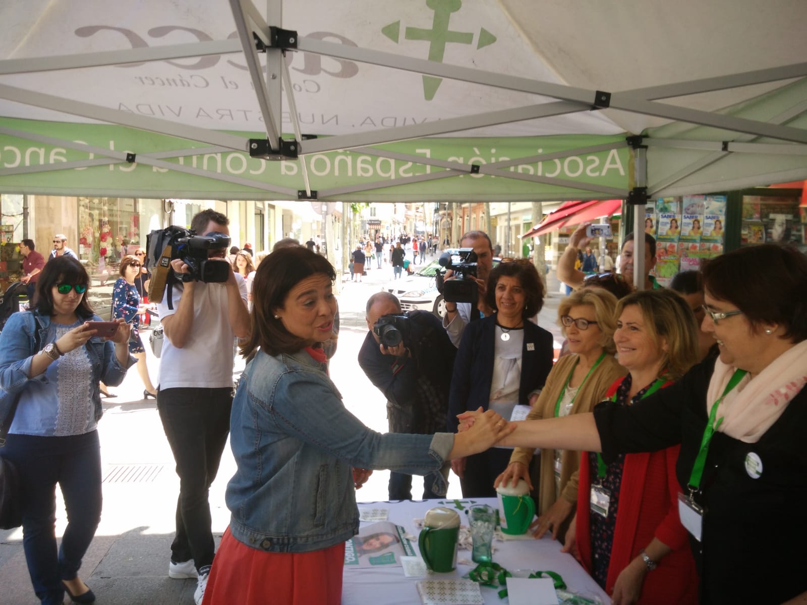 El 60% de los enfermos que sufren cáncer se curan El 60% de los enfermos que sufren cáncer se curan
