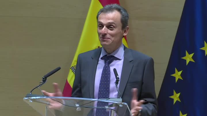 <p>Pedro Duque trabajará por colocar a España en el "pelotón de cabeza" de la I+D+i</p> <p>Pedro Duque trabajará por colocar a España en el "pelotón de cabeza" de la I+D+i</p>