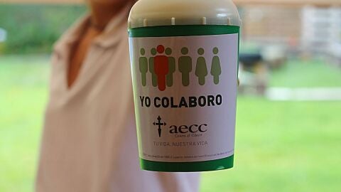 La Asociaci&oacute;n Espa&ntilde;ola Contra el C&aacute;ncer sale a la calle para pedir un minuto de apoyo a los pacientes con c&aacute;ncer 