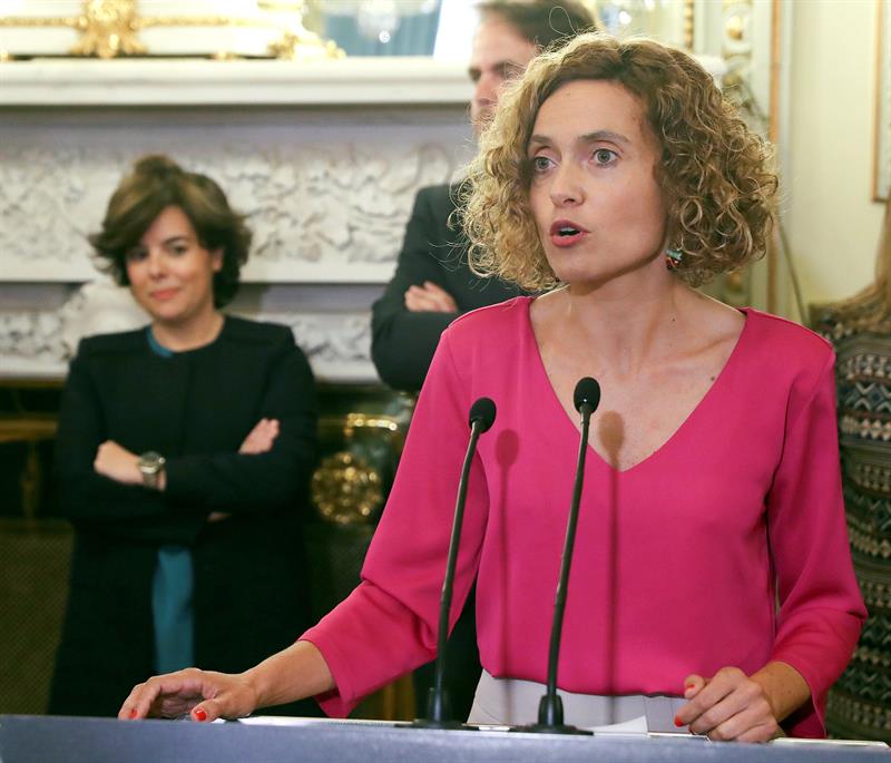 Batet: "Torra sabe que nuestra mano está tendida para dialogar, pero con unos límites claros; no nos moveremos al margen de la Constitución" Batet: "Torra sabe que nuestra mano está tendida para dialogar, pero con unos límites claros; no nos moveremos al margen de la Constitución"
