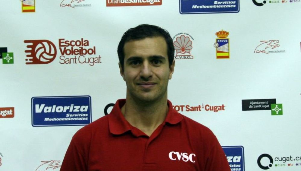 El brasileño Leo Paserine es el entrenador elegido por el Club Voleibol Elche para competir en la Superliga femenina de voleibol.