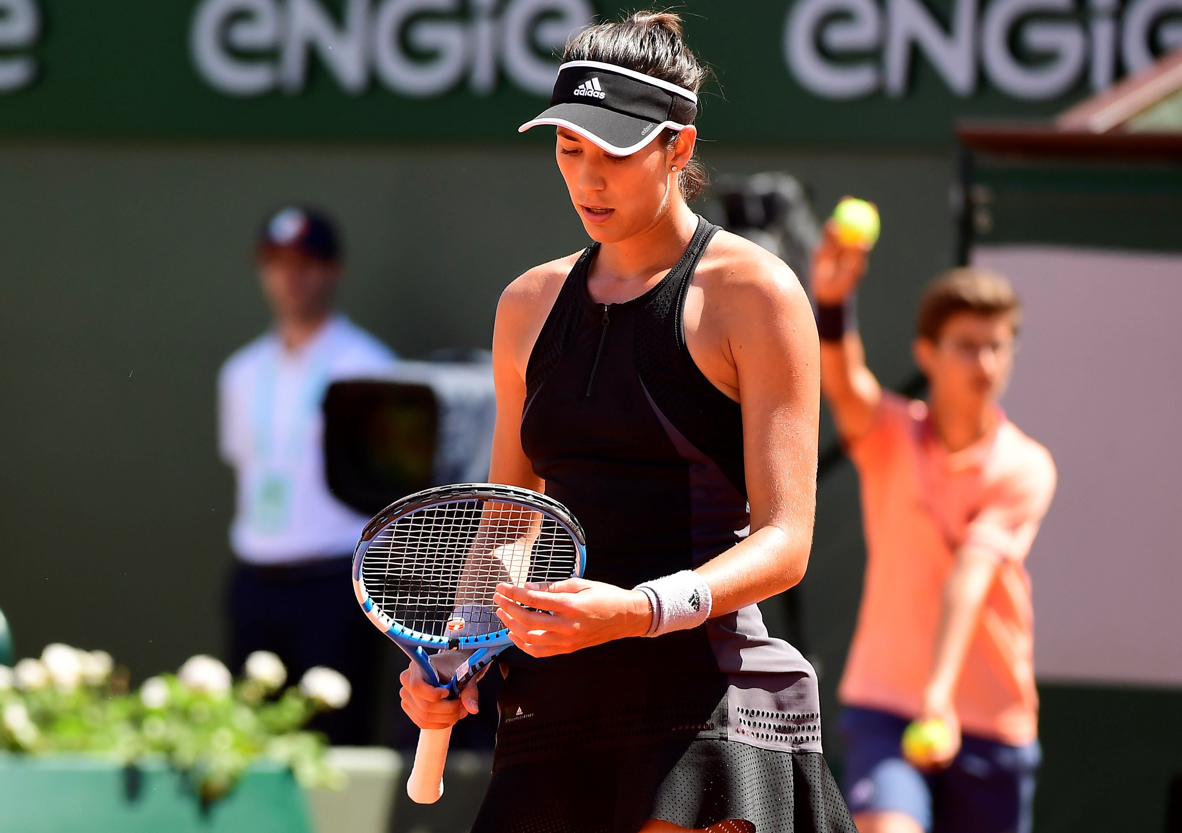 <p>Garbiñe Muguruza, eliminada en las semifinales de Roland Garros ante Simona Halep</p> <p>Garbiñe Muguruza, eliminada en las semifinales de Roland Garros ante Simona Halep</p>