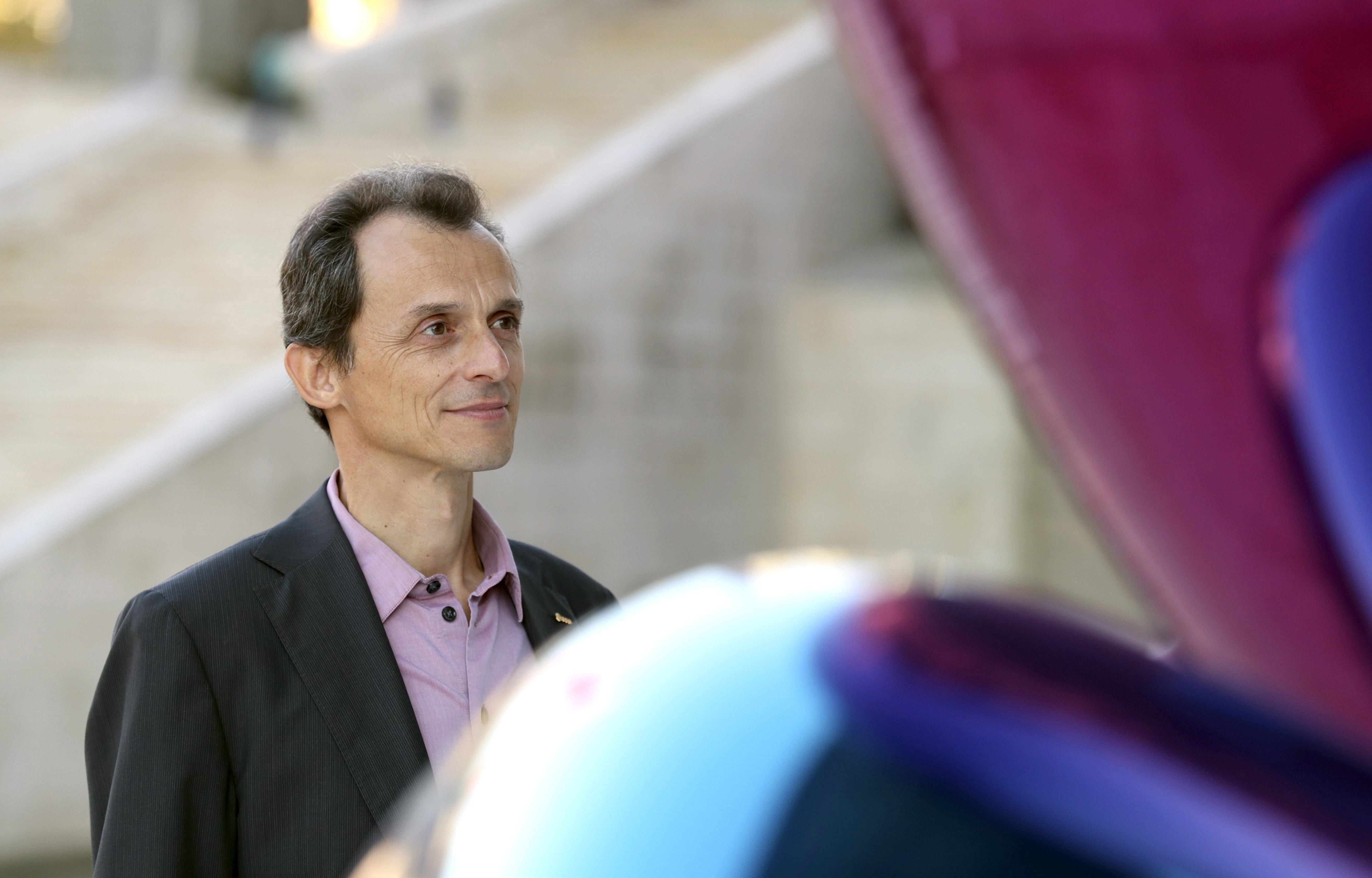 Tertulia: ¿Sobrevivirá el Gobierno de Sánchez al escándalo de Pedro Duque? Tertulia: ¿Sobrevivirá el Gobierno de Sánchez al escándalo de Pedro Duque?