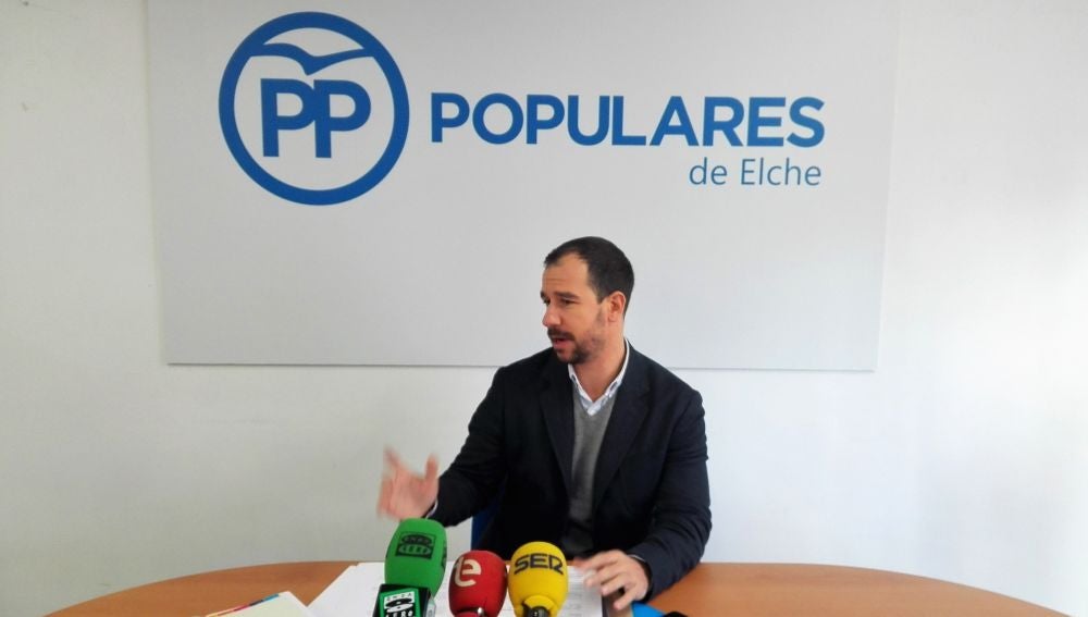 José Navarro, portavoz adjunto del PP en el Ayuntamiento de Elche.