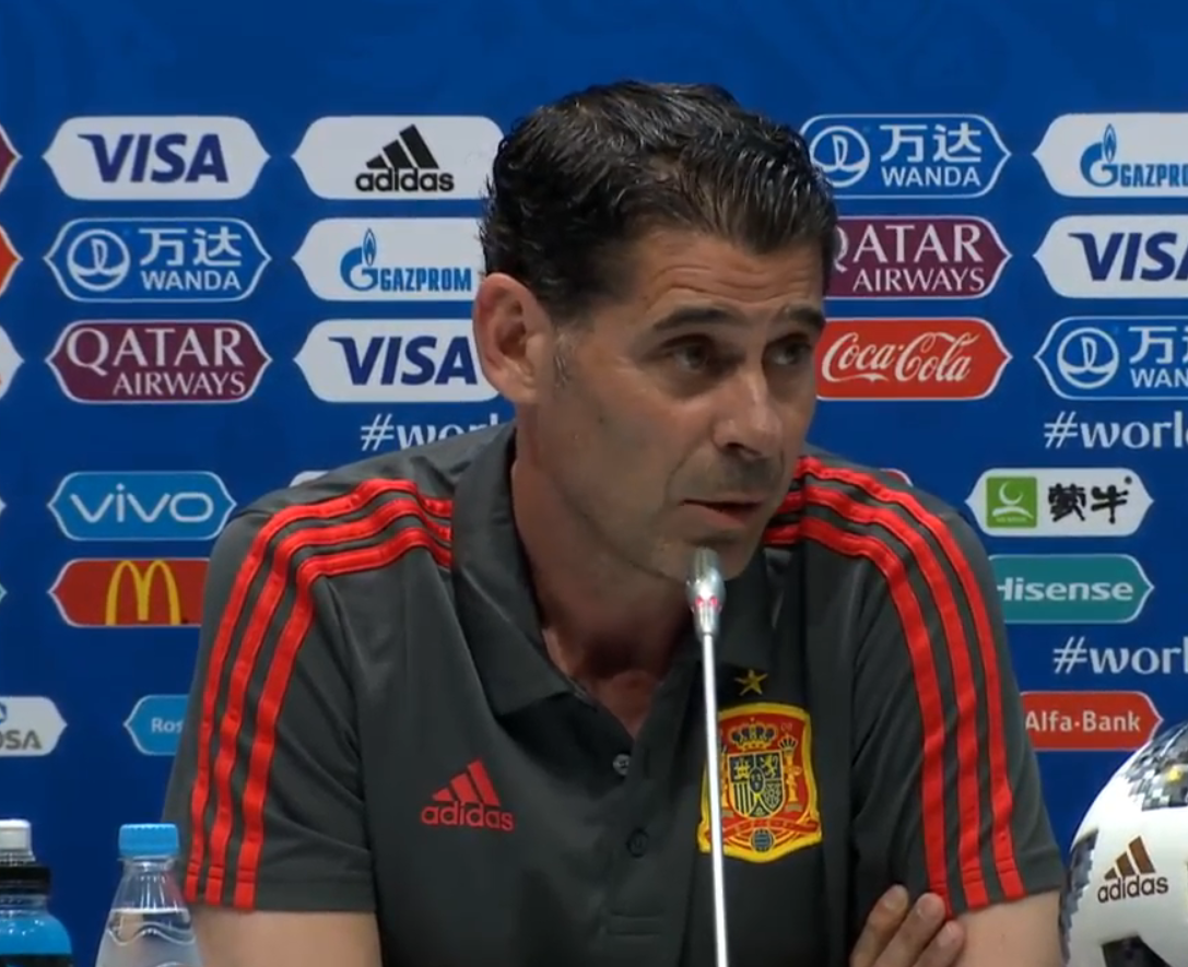 Fernando Hierro: "David de Gea es uno de los nuestros y tiene todo nuestro apoyo" Fernando Hierro: "David de Gea es uno de los nuestros y tiene todo nuestro apoyo"
