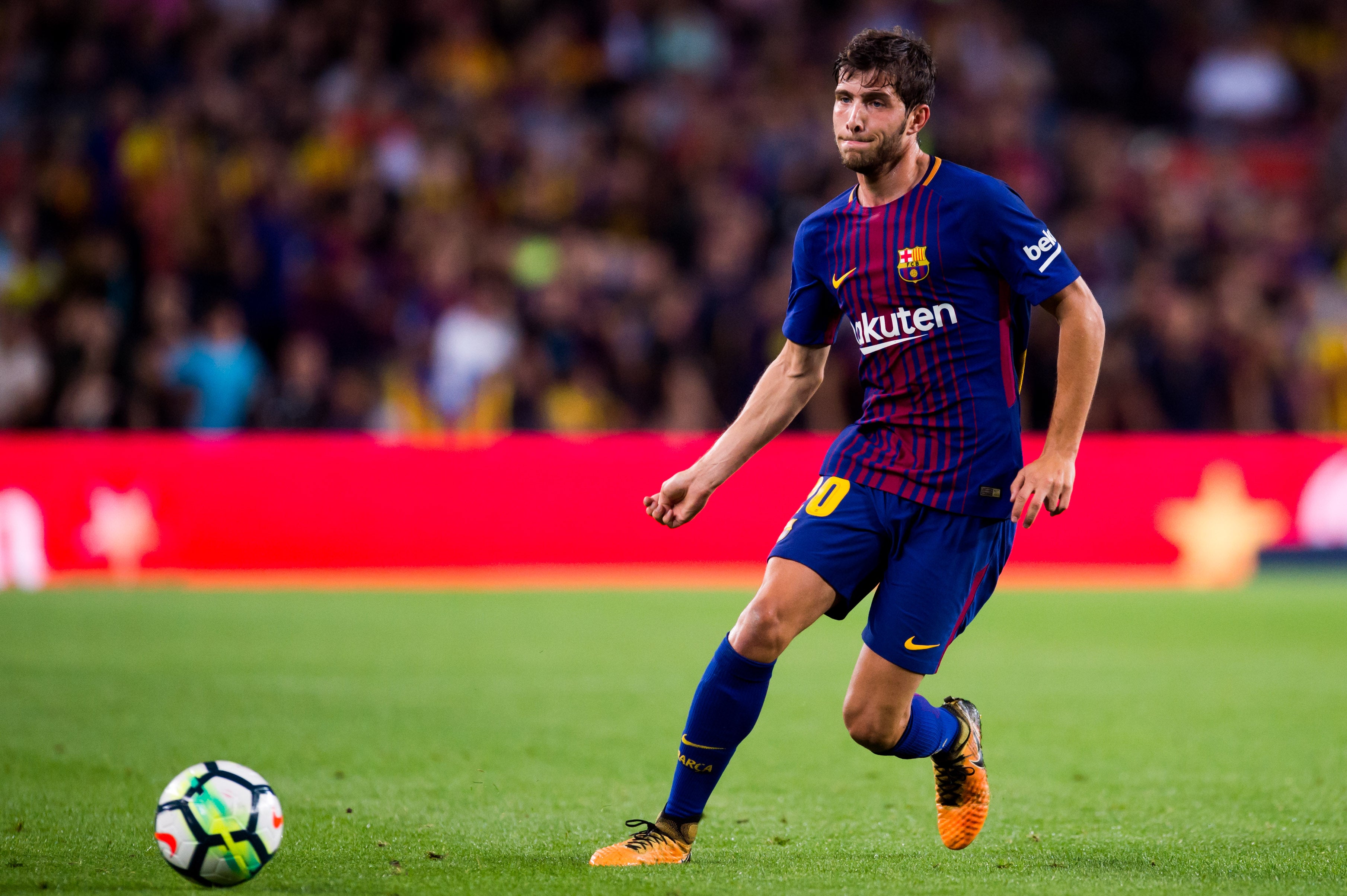 El comentado tuit de Sergi Roberto: "Suerte a mis compañeros del Barcelona en el Mundial" El comentado tuit de Sergi Roberto: "Suerte a mis compañeros del Barcelona en el Mundial"