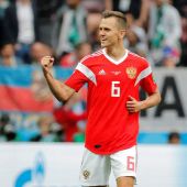 Cherychev celebra su gol en el Mundial de Rusia. 
