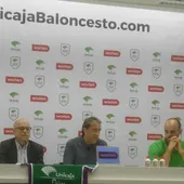Luis Casimiro en su presentación Luis Casimiro en su presentación