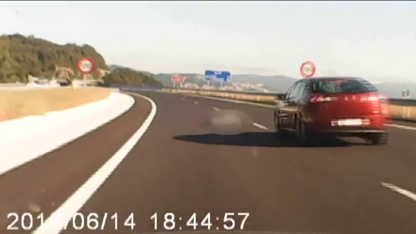 Investigadas dos personas por circular a 240 kilómetros y subirlo a las redes Investigadas dos personas por circular a 240 kilómetros y subirlo a las redes