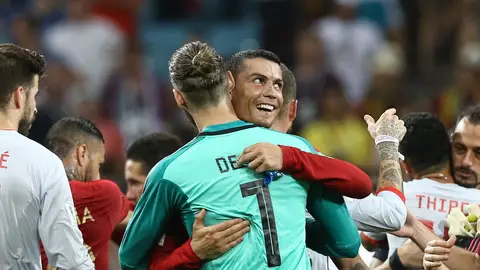 Cristiano y De Gea se saludan tras el partido Cristiano y De Gea se saludan tras el partido
