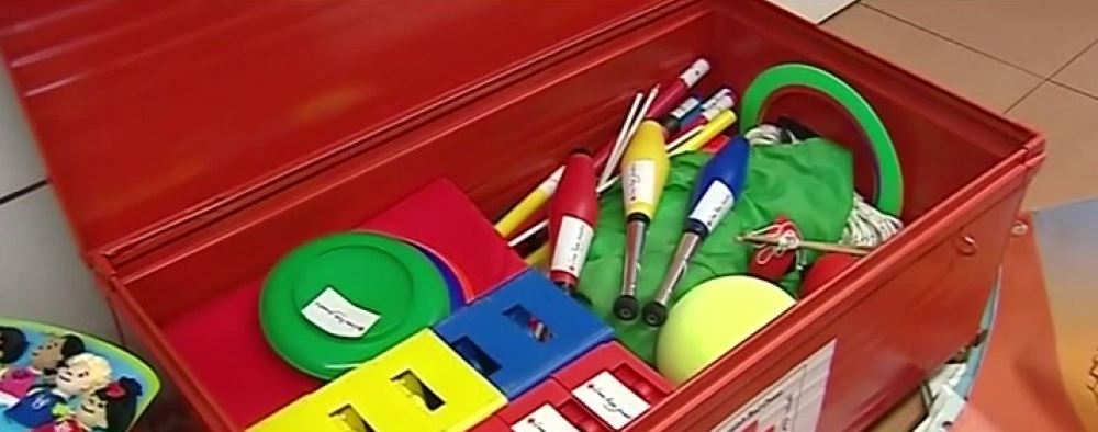 Fundación CB entrega recursos para los refugiados palestinos acogidos en la ciudad de Badajoz como juguetes para los niños o ropa Fundación CB entrega recursos para los refugiados palestinos acogidos en la ciudad de Badajoz como juguetes para los niños o ropa