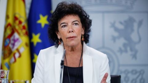 La ministra de Educaci&oacute;n, FP y Portavoc&iacute;a del gobierno Isabel Cela&aacute;