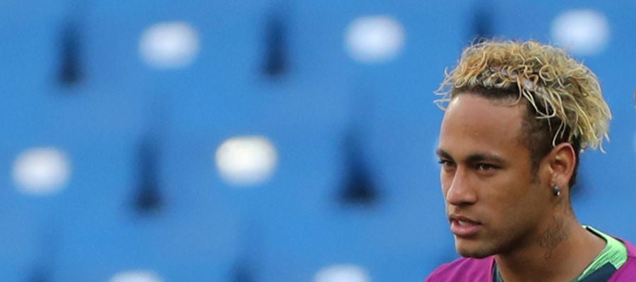 Neymar y su nuevo 'look' para el Mundial de Rusia Neymar y su nuevo 'look' para el Mundial de Rusia