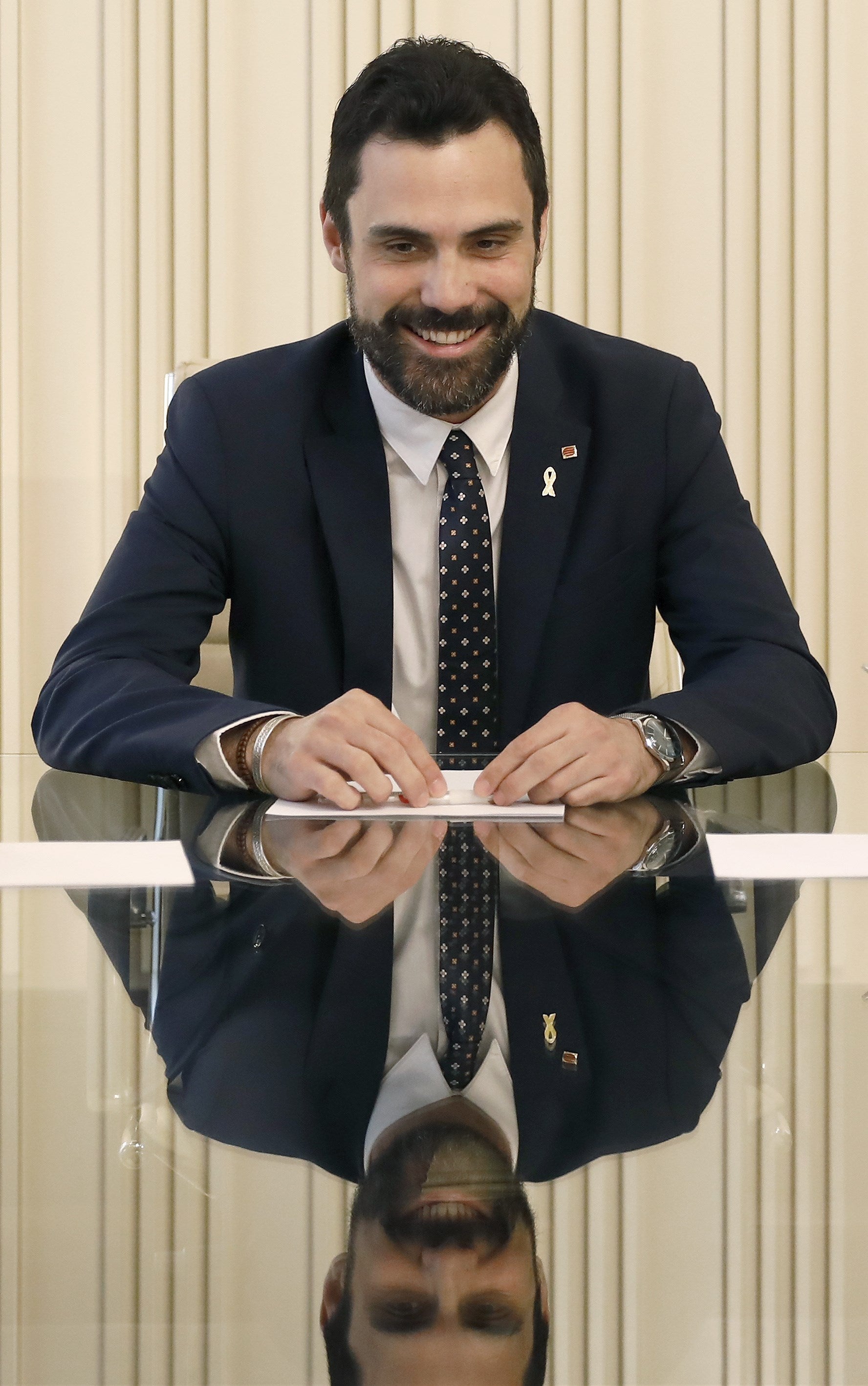 Torrent sólo aceptará los votos delegados de JxCat si subsanan un "error" Torrent sólo aceptará los votos delegados de JxCat si subsanan un "error"