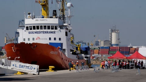 La llegada del Aquarius a Valencia