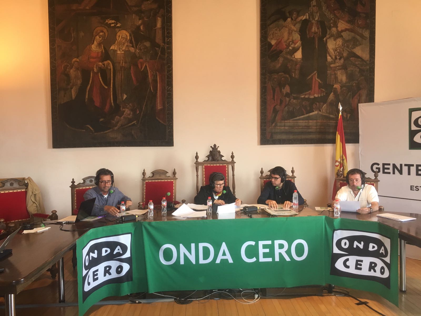 <p><span>El programa Gente Viajera de Onda Cero recaló el pasado fin de semana en Morella</span></p> <p><span>El programa Gente Viajera de Onda Cero recaló el pasado fin de semana en Morella</span></p>