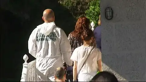 Hallan a un matrimonio muerto en O Porriño y se investiga si se trata de un nuevo caso de violencia de género Hallan a un matrimonio muerto en O Porriño y se investiga si se trata de un nuevo caso de violencia de género