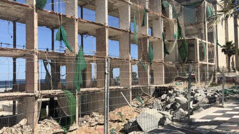Ruinas del hotel de Hotel de Arenales del Sol de Elche 