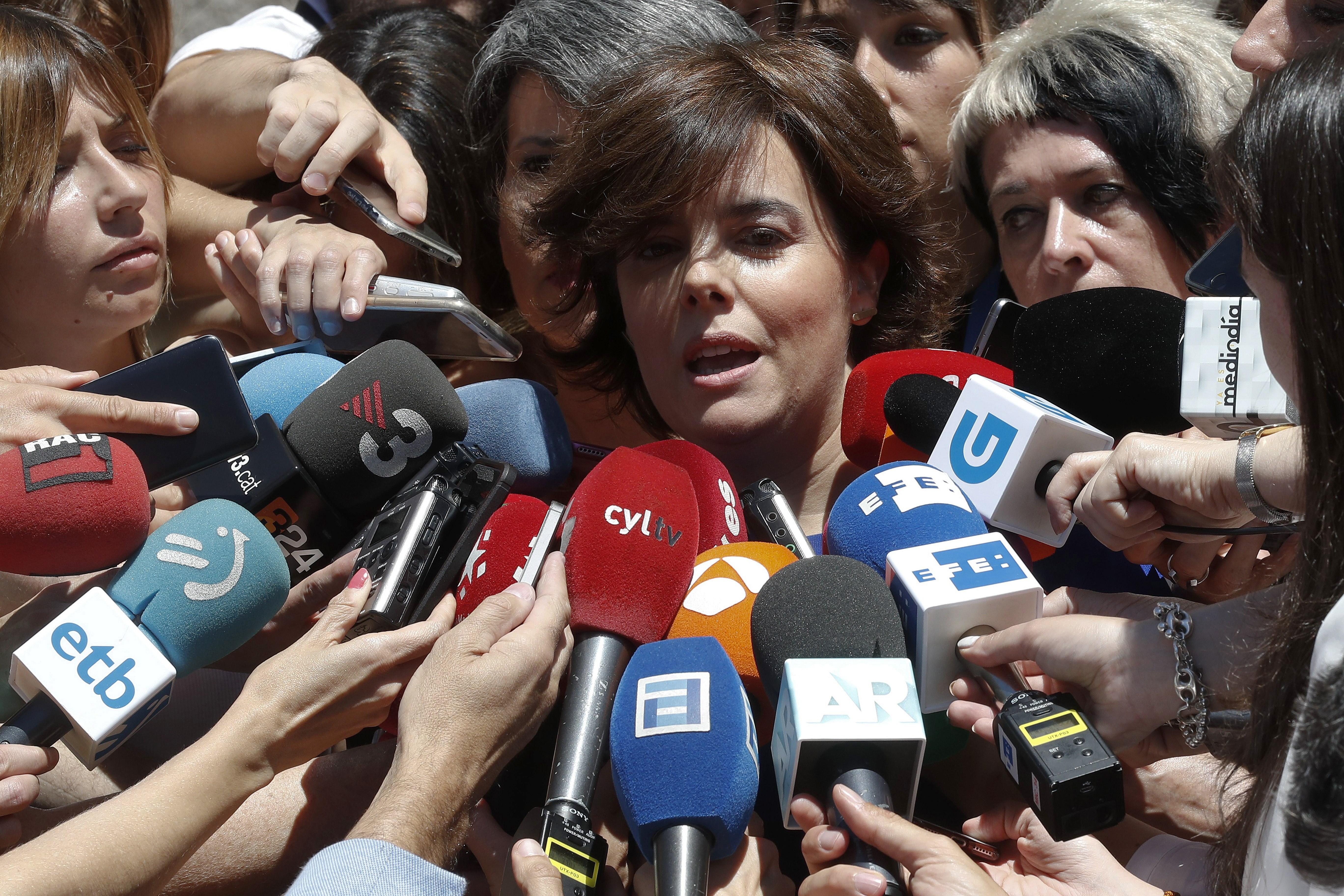 Santamaría quiere ganar para que Sánchez "esté el mínimo tiempo posible" Santamaría quiere ganar para que Sánchez "esté el mínimo tiempo posible"