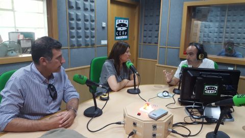 Hablamos con Diego Zamorano y Beatriz Panadero, presidente y vicepresidenta respectivamente del Club Baloncesto Gades sobre la Copa Andaluc&iacute;a. Esta se celebrar&aacute; en Sanl&uacute;car, y la jugar&aacute;n los equipos alev&iacute;n femenino y masculino, tras proclamarse campeonas y subcampeones respectivamente en el torneo provincial.