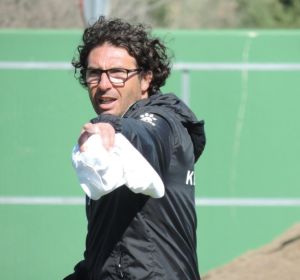 Fidel Martínez, entrenador del Ilicitano. Fidel Martínez, entrenador del Ilicitano.
