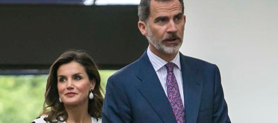Los Reyes de España durante su visita a San Antonio Los Reyes de España durante su visita a San Antonio