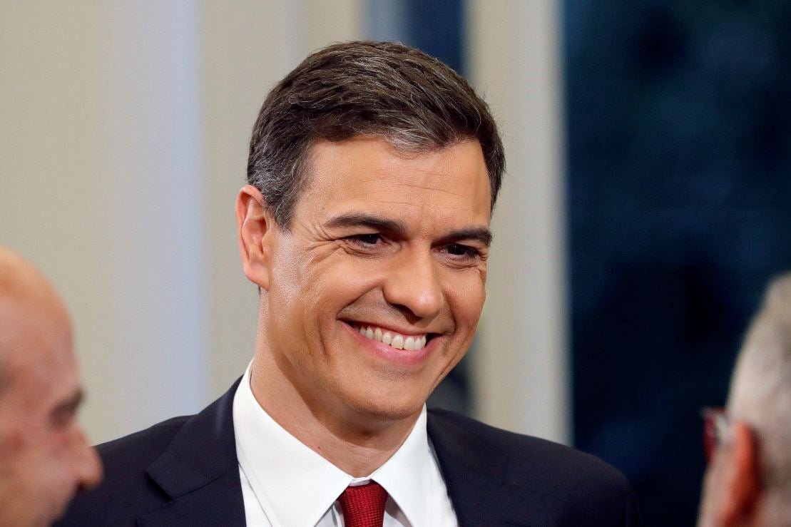 <p>Sánchez recibirá en Moncloa a Feijóo el 17 de julio y a Susana Díaz el 23 de julio</p> <p>Sánchez recibirá en Moncloa a Feijóo el 17 de julio y a Susana Díaz el 23 de julio</p>