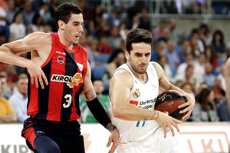 Campazzo: "No es fácil ganar un doblete, en cada temporada nos rompemos el culo" Campazzo: "No es fácil ganar un doblete, en cada temporada nos rompemos el culo"