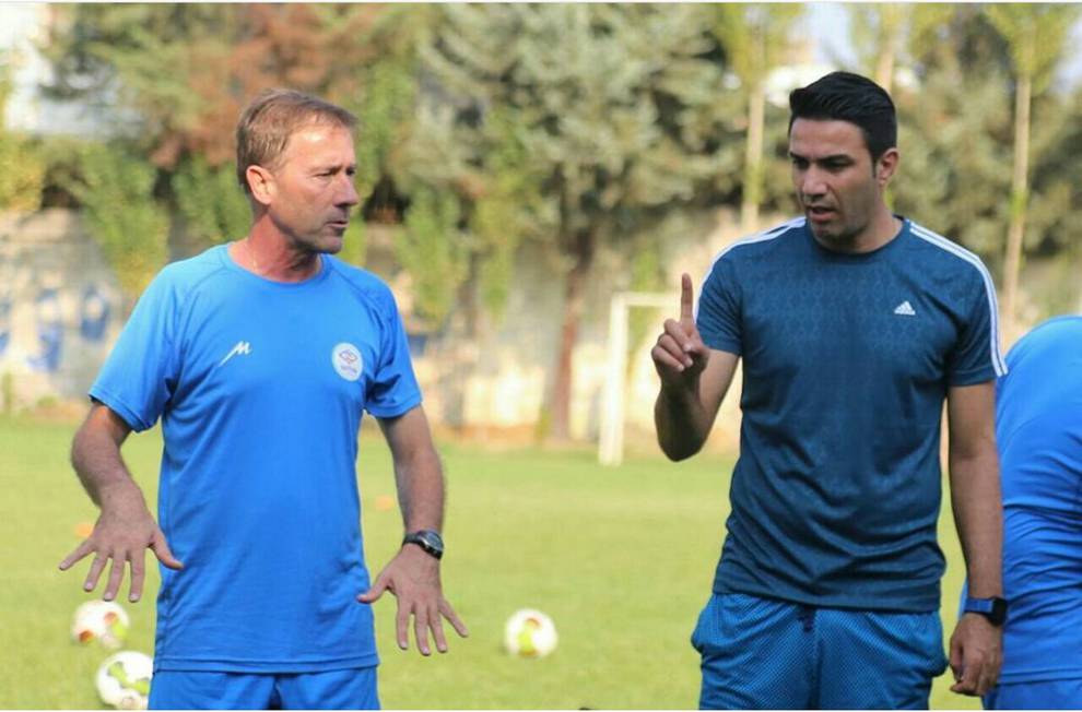 Josu Sesma: "El fútbol iraní es así, no ha habido un planteamiento especial de Queiroz" Josu Sesma: "El fútbol iraní es así, no ha habido un planteamiento especial de Queiroz"