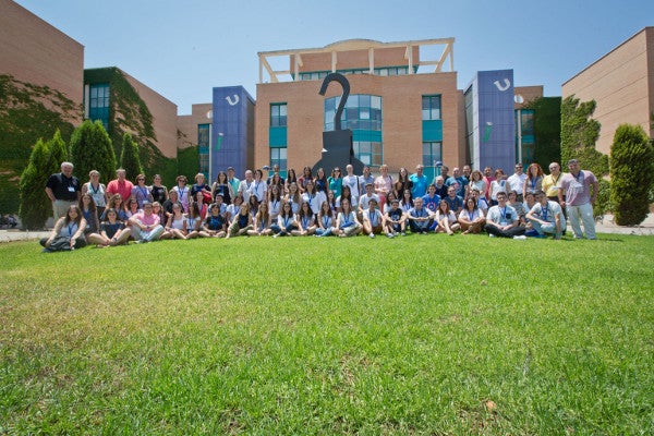 Sesenta jóvenes investigadores e investigadoras se reúnen en la UJI en el concurso «El gusto de investigar» Sesenta jóvenes investigadores e investigadoras se reúnen en la UJI en el concurso «El gusto de investigar»
