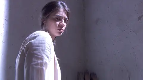 El dramático destino de Elsa encerrada en un castillo El dramático destino de Elsa encerrada en un castillo