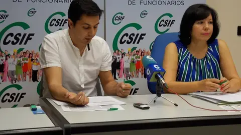 Miembros del sindicato CSIF de Ciudad Real durante la rueda de prensa Miembros del sindicato CSIF de Ciudad Real durante la rueda de prensa