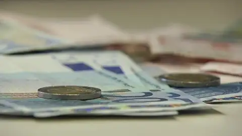 El IPC sube al 2,3% interanual por el encarecimiento de los carburantes El IPC sube al 2,3% interanual por el encarecimiento de los carburantes