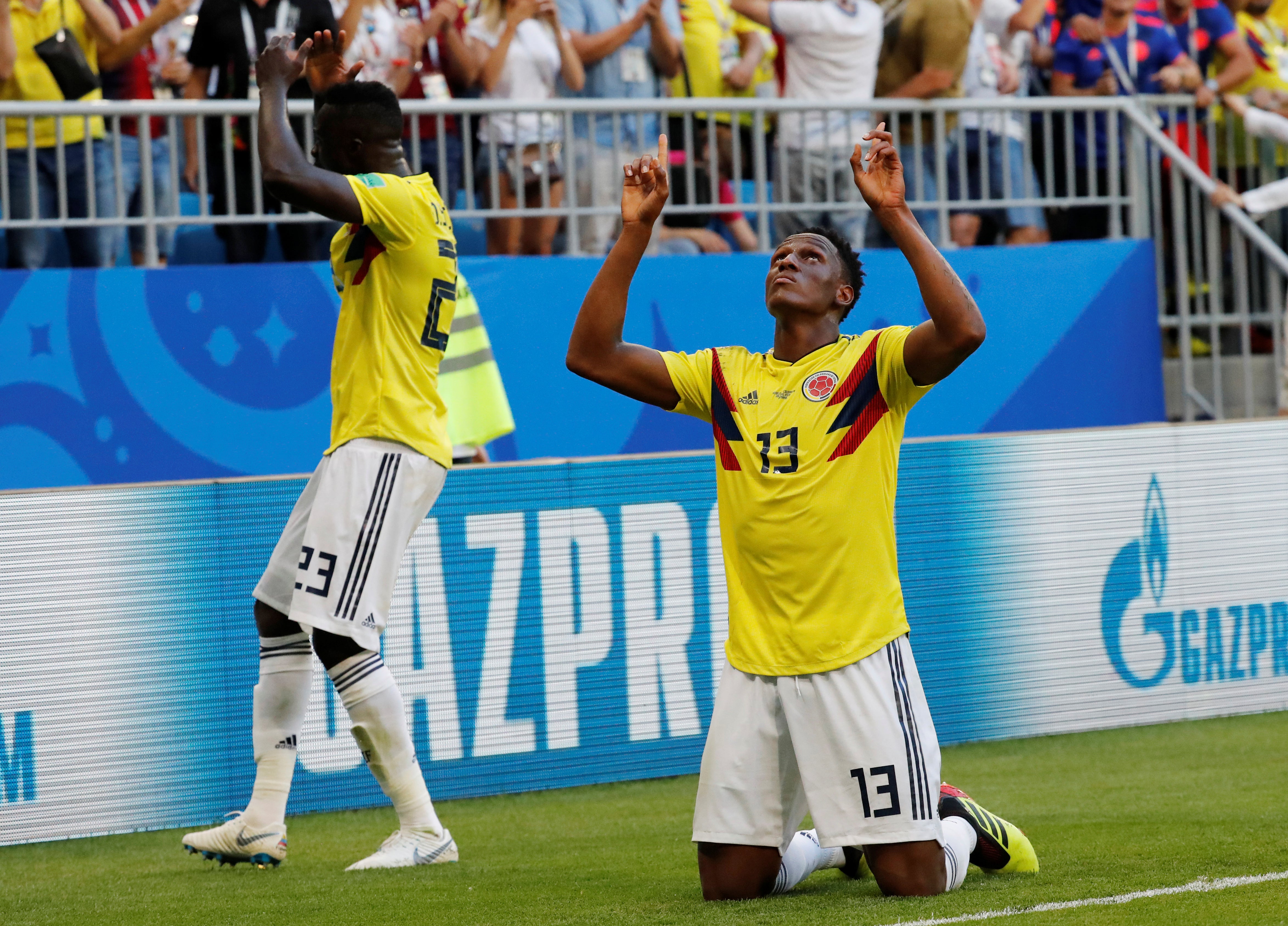 ¿Cuántos segundos es capaz este locutor de narrar el gol de Colombia sin tomar aire? ¿Cuántos segundos es capaz este locutor de narrar el gol de Colombia sin tomar aire?