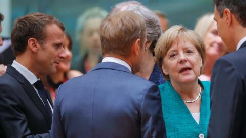 El presidente franc&eacute;s Emmanuel Macron, el presidente del Consejo Europeo Donald Tusk, la canciller alemana Angela Merkel, y el presidente del Gobierno espa&ntilde;ol, Pedro S&aacute;nchez