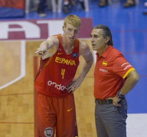 Alberto Díaz con el seleccionador nacional de baloncesto, Sergio Scariolo Alberto Díaz con el seleccionador nacional de baloncesto, Sergio Scariolo