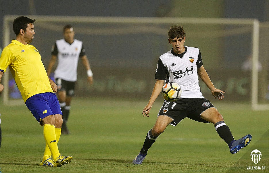 El Elche negocia el regreso de Gonzalo Villar El Elche negocia el regreso de Gonzalo Villar