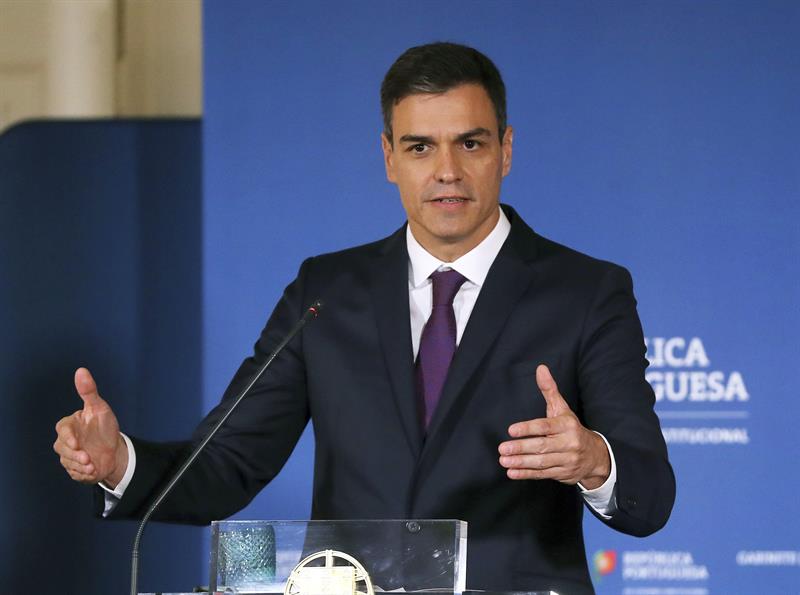 Pedro Sánchez pide "responsabilidad y generosidad" para "regenerar" RTVE Pedro Sánchez pide "responsabilidad y generosidad" para "regenerar" RTVE