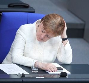 Angela Merkel en el Parlamento de Alemania Angela Merkel en el Parlamento de Alemania