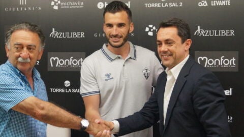 Presentaci&oacute;n de &Aacute;lvaro Campos