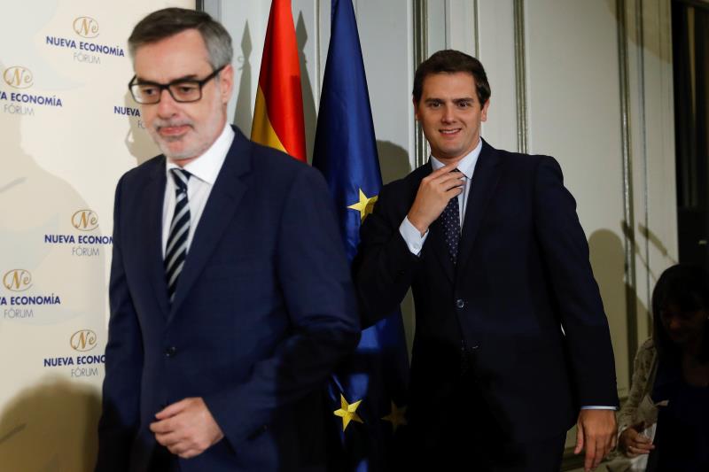 Ciudadanos suspende de militancia a un asesor y un edil detenidos por amaño de multas Ciudadanos suspende de militancia a un asesor y un edil detenidos por amaño de multas