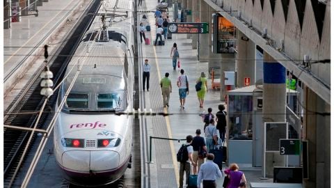 Un tren Ave de Renfe.