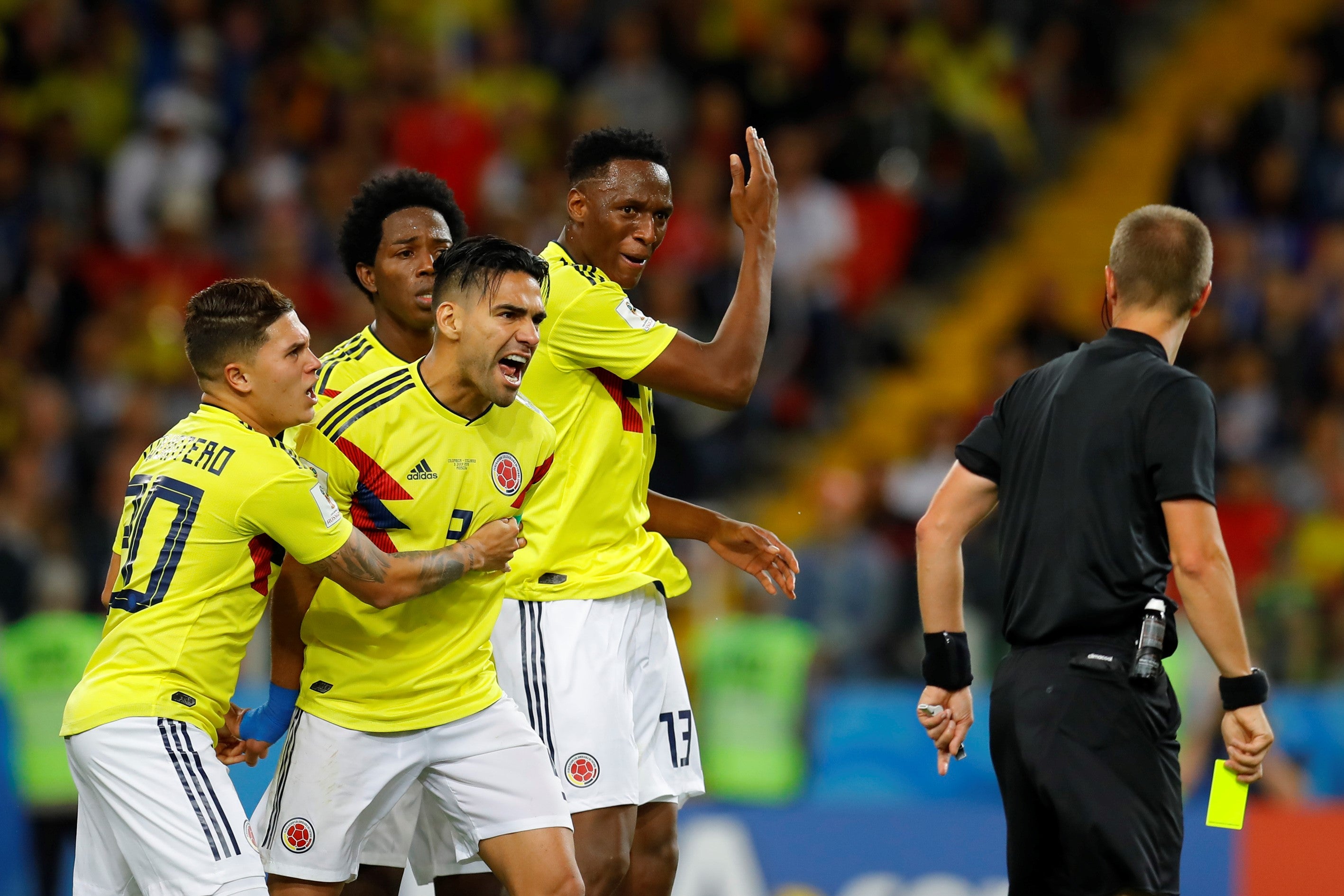 Falcao critica el arbitraje contra Inglaterra: "Es una vergüenza, había cierta parcialidad" Falcao critica el arbitraje contra Inglaterra: "Es una vergüenza, había cierta parcialidad"