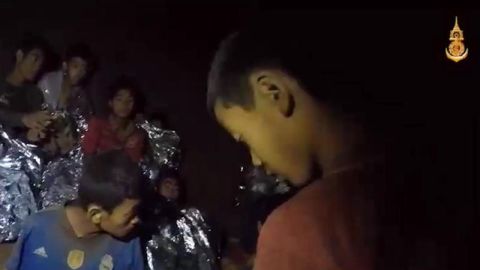 Algunos de los ni&ntilde;os atrapados en la cueva de Tailandia