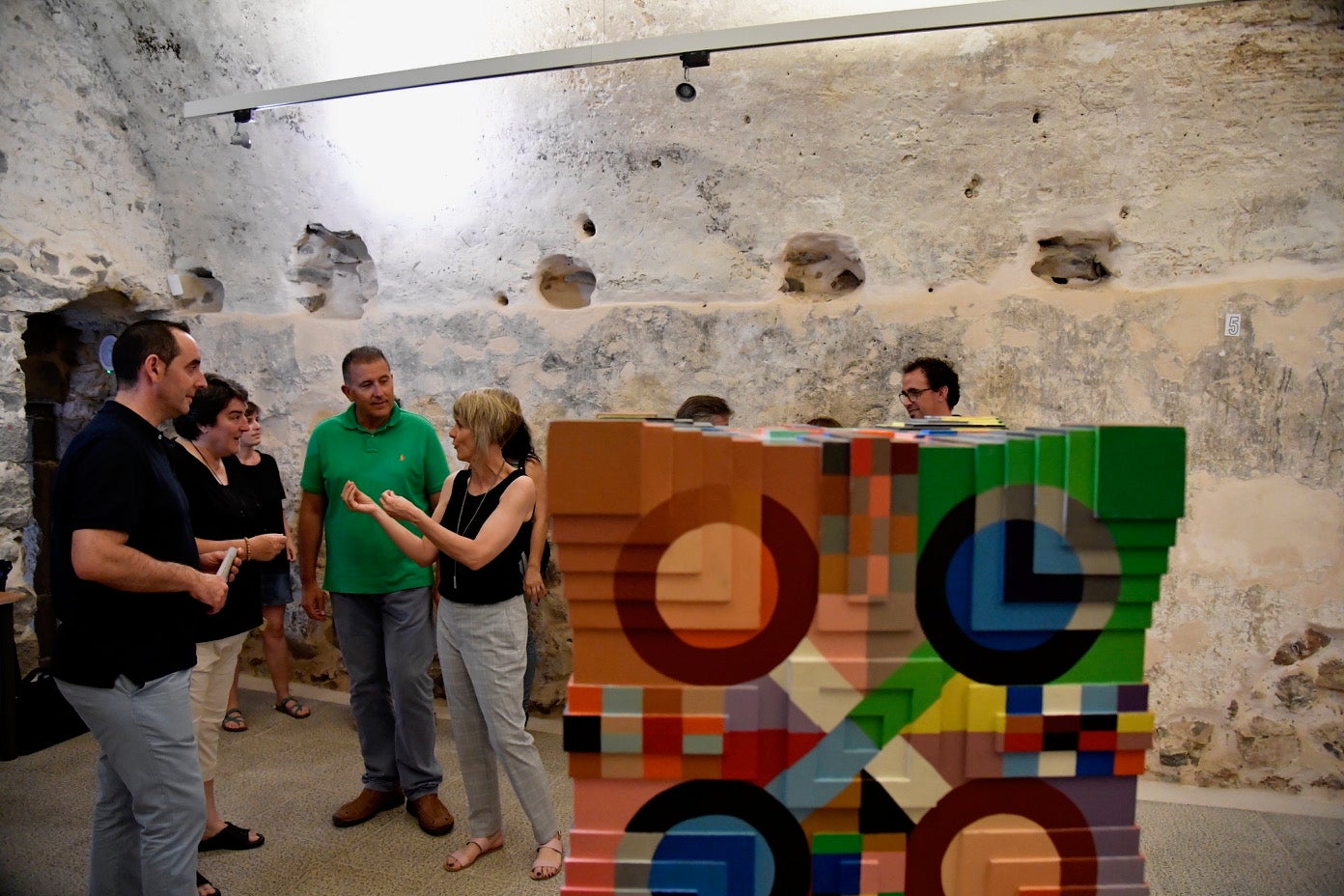 Oropesa, primera parada de la exposición que acerca el arte contemporáneo a toda la provincia Oropesa, primera parada de la exposición que acerca el arte contemporáneo a toda la provincia