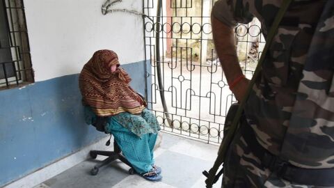 La mujer detenida por vender un beb&eacute; en India