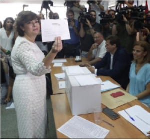 Santamaría y Casado, votando Santamaría y Casado, votando