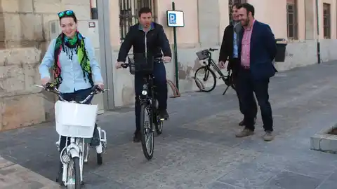 Castellón abre por primera vez una línea de subvenciones para la compra de bicis. MOVILIDAD