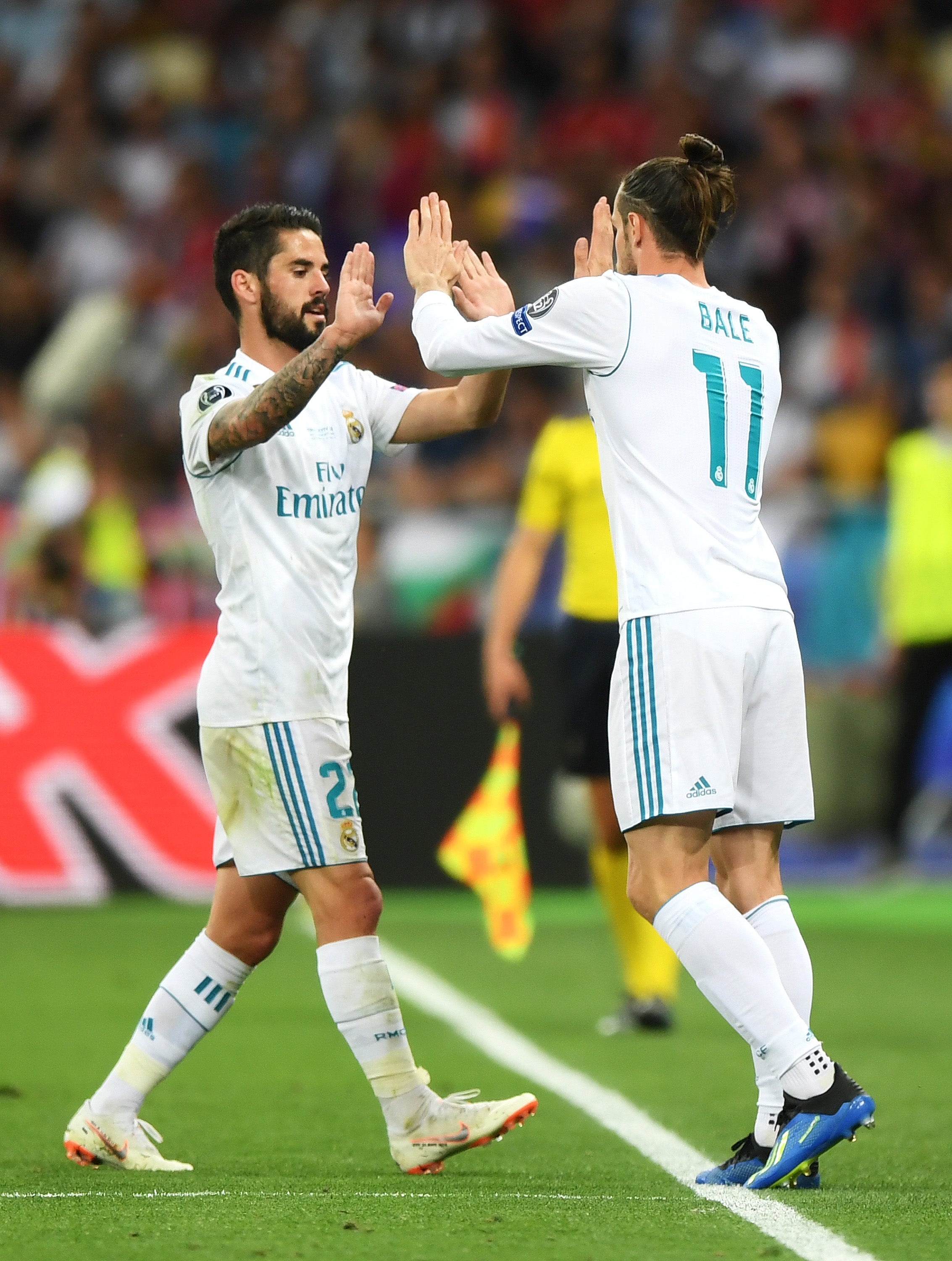 'Le Parisien': El PSG, dispuesto a desembolsar 210 millones de euros por Kroos, Isco y Bale 'Le Parisien': El PSG, dispuesto a desembolsar 210 millones de euros por Kroos, Isco y Bale